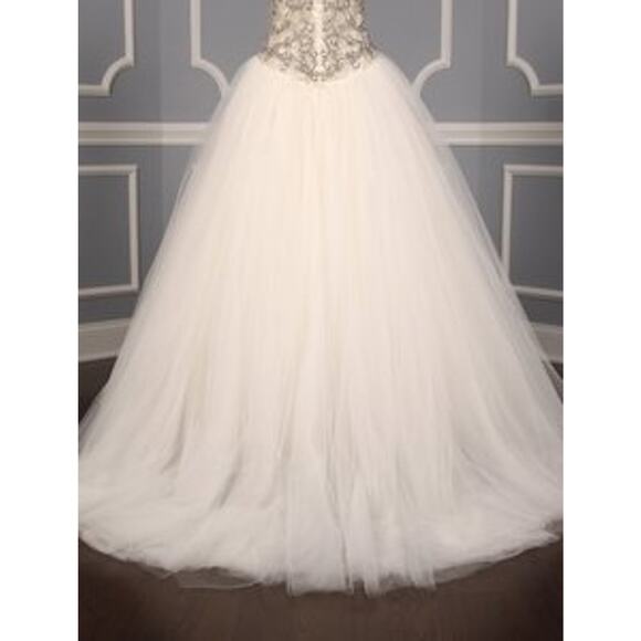 KENNETH POOL Giada K436 V Neck Sleeveless Ballgown Beaded Tulle Wedding Dress 10 - Picture 11 of 12